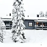 Kelkkatyttoe By Interhome Loma-asunnot
